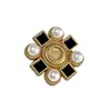 Botón redondo de resina metálica con incrustaciones de perlas estilo Chanel, para abrigos de lana, suéteres y otros artículos decorativos.