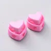 Clipes de Mola Coloridos Personalizados, Clipes Decorativos de Cordão em Formato de Coração para Bainhas de Jaqueta e Calças, Botões de Pressão de Plástico com Duas Aberturas