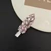 Presilha de Cabelo Fashionável Doce-Cool com Strass para Mulheres, Novo Modelo 2026, Elegante e Delicada, Presilha para Franja Sem Costura, Presilha Lateral, Acessório de Cabelo