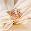 Anillo de Lujo Ligero de Moda Coreana Tendencia en Tiktok con Microincrustaciones de Diamante y Madreperla para Mujer con Acabado de Alta Gama Que No Se Desvanece