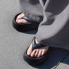 Chanclas Premium de Suela Gruesa para Mujer Verano 2025 Nuevas Sandalias de Playa para Exterior con Aumento de Altura Antideslizantes