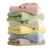Toalla Infantil de Dibujos Animados de Terciopelo de Coral para la Cara Absorbe Agua y No Suelta Pelo Suave Toalla Facial para Bebé Guardería Toalla Pequeña