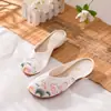 [Bihai] Zapatillas de Satén Verano 2024 Tacón Bajo Elegantes para Mujer Suela Suave Zapatos de Tela Bordados Zapatos de Boda con Cheongsam Zapatos para Mujer