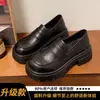 Mocasines retro de plataforma estilo británico para mujer, nueva colección primavera/otoño 2026, perfectos con faldas, estilo slip-on