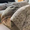 Novo Conjunto de Roupa de Cama de Lã de Leite Espessa de Inverno Conjunto de Quatro Peças Uso Doméstico Lençol de Cama de Fleece Coral com Veludo Extra Conjunto de Três Peças