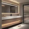 Conjunto moderno minimalista de lavatório e gabinete de banheiro estilo smart para hotel, incluindo um gabinete de banheiro em placa de rocha e uma cuba integrada