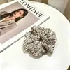 Goma de pelo scrunchie vintage versátil extragrande para adultos, elegante scrunchie floral para coleta