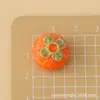 Miniaturas de frutas e alimentos de brinquedo, artesanato DIY criativo, presilhas de cabelo caseiras, acessórios de cola de creme, pequenas peças de resina, atacado