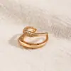 Brincos de Orelha Versáteis em Cobre Banhado a Ouro Estilo Europeu e Americano Camadas Múltiplas Minimalista Nicho Temperamento Brincos de Zircônia Japoneses e Coreanos