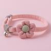 Collar de gato con campana, bonito collar de peluche para gato, collar de pétalos para perro pequeño, collar de perro con pompón de peluche
