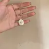 Collar con Colgante de Estrella de Perlas de Algodón Estilo Ins Coreano y Japonés para Mujer, Cadena de Clavícula de Lujo Ligero de Alta Gama, Cadena para el Cuello Versátil y Elegante