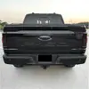EBay ofrece cubiertas pre-cortadas para luces traseras ahumadas para los modelos Ford F150 F-150 de 2021-2023