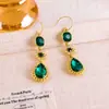 Moda Europea y Americana Ganchos para Oreja de Gota Esmeralda para Mujer, Elegantes Retro, Pendientes Largos, Lujo Accesible y Pendientes de Alta Gama