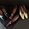 Zapatos de Piel de Oveja de Boca Baja de una Sola Capa para Mujer Zapatos de Tacón Bajo de una Sola Capa Nuevo Estilo de Principios de Primavera Interior y Exterior Completamente de Cuero Bola Redonda Cabeza Cuadrada Retro Zapatos Documentales para Gatos para Mujer