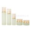 2022 Xufeng Novo Conjunto de Cuidados com a Pele Plissado Frasco de Vidro 120ml Frasco de Emulsão de Essência 50g30g Frasco de Creme
