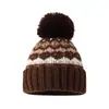 Gorro de punto cálido y grueso con forro de polar y pompón, gorro elegante y versátil que protege las orejas para mujer