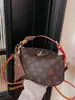 Bolsa para Lonchera Vintage de Lujo Ligero Gutioco para Mujer 2026 Bolsa Bento Transfronteriza Retro Bolso Versátil Bolso de Hombro Cruzado para Mujer