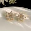 Pendientes de circonita con microincrustaciones de flor de copo de nieve Super Flash, sentido avanzado, moda exquisita, elegantes, elegantes, diseño que combina con todo, pendientes con sentido