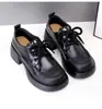 Mocassins Color Block Retrô Femininos 2026 Outono Novo Salto Grosso Sapatos Pequenos de Couro Cadarço Solado Grosso Estilo Britânico Versátil Sapatos de Salto