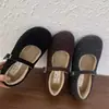 Zapatos de Mary Jane peludos de color gris avanzado mixto para mujer Otoño/invierno calzado de exterior con algodón cálido de felpa zapatos sencillos Birkenstocks