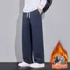 Pantalones de hombre, nueva colección otoño/invierno 2026: cuadros diagonales, pierna recta, pantalones largos, pantalones deportivos de punto para hombre, corte holgado, forrados de felpa, pantalones casuales