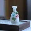 Jarrón de Jingdezhen Flores Amasados a Mano Jarrón Pequeño Creativo Decoración de Mesa de Café con Flores Adornos Jarrón Pequeño para Sala de Estar Jarrón de Cerámica