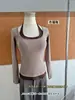 Mousse Veludo Color Block Gola Halter Manga Longa Peça Única Falso Duas Peças Integrado Slim Fit Decote U Outono Inverno Camada Base Top 8809