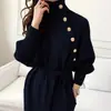 Roupa de Nicho Estilo Francês Outono e Inverno, Suéter Gola Alta Emagrecedor de Caimento Solto, Uso Dupla Face, Vestido de Tricô com Amarração na Cintura, Fornecimento Transfronteiriço