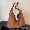 Bolsa Grande Fosca Retrô para Mulheres 2026 Outono e Inverno Novo Estilo Roupa de Trabalho Grande Capacidade Versátil Nicho Bolsa Tote Bolsa de Ombro