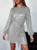Vestido de Fiesta Nuevo de Primavera Versátil con Lentejuelas y Brillo, Cuello Diagonal y Estampado Dorado en Estilo Europeo y Americano para Mujer