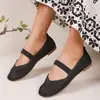 Sapatos Slip-On Femininos de Tamanho Grande, Novo Estilo, com Cabedal em Fly-Knit, Cor Sólida, Boca Rasa, Mocassins Preguiçosos Respiráveis