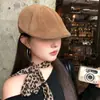 Boina Artística Reversible de Ante Melade con Visera Adelantada para Mujer con Gran Circunferencia de Cabeza, Adelgazante