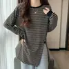 Camiseta de Manga Larga Rayada Versátil de Algodón Puro con Botones en la Espalda, Prenda Base para Mujer, Sudadera de Longitud Media para Primavera y Otoño