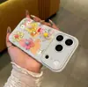 Ilustración de Flor 3D Estilo Tiktok Adecuada para Funda de Teléfono iPhone 17, Funda Lateral con Corazón Anti-Caídas Apple 15 12