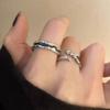 Estilo frio ~ prata Zircon Cross Ring Design de nicho feminino Ins Light Luxury Finger Ring Anel de casal personalizado