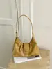 Bolso de hombro de diseño retro de gran capacidad, nuevo, moda europea y americana 2026, color sólido, casual transfronterizo, para hombro y cruzado