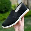 Zapatos de Tela del Viejo Pekín al por Mayor Suela de Goma Suela de Tela Zapatos Militares de Suela Simple para Hombre Zapatos Negros de Tela Suela de Neumático Zapatos Planos para Hombre Zapatos de Lona