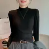 Camiseta base de cuello medio para otoño e invierno para mujer, adecuada para primavera y otoño, se puede usar como capa interior o exterior, manga larga nueva, estilo casual simple japonés y coreano