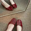 Couro de Cordeiro Fivela Quadrada Francesa Salto Bloco Salto Alto Sapato Quadrado Feminino Salto Médio Sapatos Pequenos de Couro Elegantes para o Trabalho Mary Janes Sapatos Femininos