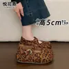 Zapatos Birkenstock originales de cuero grueso con plataforma y hebilla para aumentar la altura para mujer, nuevos versátiles retro casual Mary Jane de otoño 2026