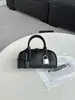 2026 Bolso de Bolos de Color Sólido con Bloques de Color de Nuevo Diseño de Nicho, Sensación de Alta Gama, Versátil, Bolso de Mano de Lujo Ligero, Bolso de Hombro y Cruzado