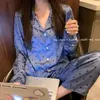Pijama Feminino Primavera Outono Manga Longa Calça Longa Doce Imitação de Seda Cardigã Conjunto de Duas Peças Roupas de Casa Fábrica Venda por Atacado