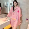 Falda de Seda Hielo Primavera y Verano Cárdigan con Solapa Bata de Noche para Mujer Ropa de Casa de Algodón Se Puede Usar Afuera Pijama [13 Diseños]