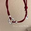 Livrinho Vermelho com Pulseira Tecida da Marca Fu de Monstrinho Fofo Design de Nicho Feminino Senso Avançado Corda de Mão de Gato