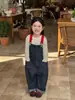 Otoño 2026 Nuevo Estilo Coreano Ropa Infantil Niñas Bloques de Color Retro Tirantes Rojos Peto de Mezclilla Pantalones Rectos Holgados