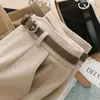 Traje de Lana Casual de Manga Corta Ajustado que Reduce la Edad con Pantalones Cigarette Cortos para Otoño e Invierno, Nuevo Estilo para Ropa de Exterior de Primavera y Otoño