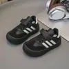 Zapatos blancos para niños y niñas 2025 otoño niños medianos y grandes moda Zapatos de entrenamiento alemanes Zapatos Forrest Gump zapatos deportivos zapatos de lona