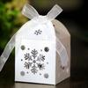 Caja de dulces hueca con forma de copo de nieve navideño europeo creativo, caja de regalo con parte trasera de chocolate y dulces para bodas, fábrica en stock, venta al por mayor