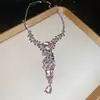 ¡Silueta de Leopardo en Luz Fluida! Collar con Colgante Cuadrado y Lágrima de Leopardo de Circonita, Cadena para Clavícula de Lujo Ligero Nicho, Accesorio de Fiesta de Lujo