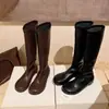 Botas altas de moda para mujer estilo Grape Mom, con plataforma interior de 4 cm, punta de mango, hasta la rodilla, botas largas ajustadas